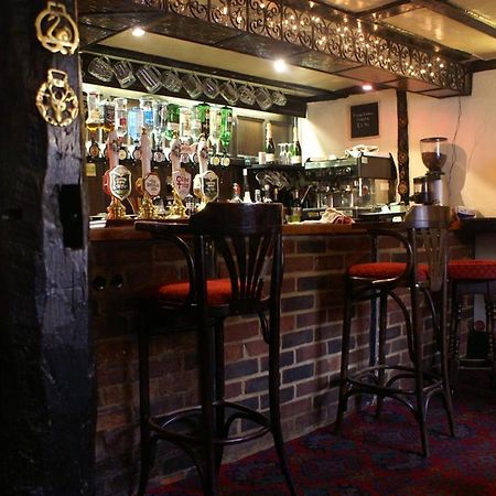 The Saracens Head Inn Amersham Extérieur photo